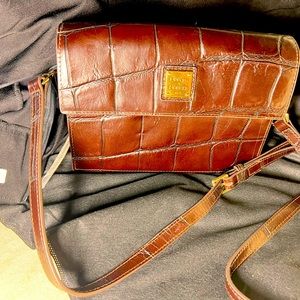 Dooney & Bourke crossbody